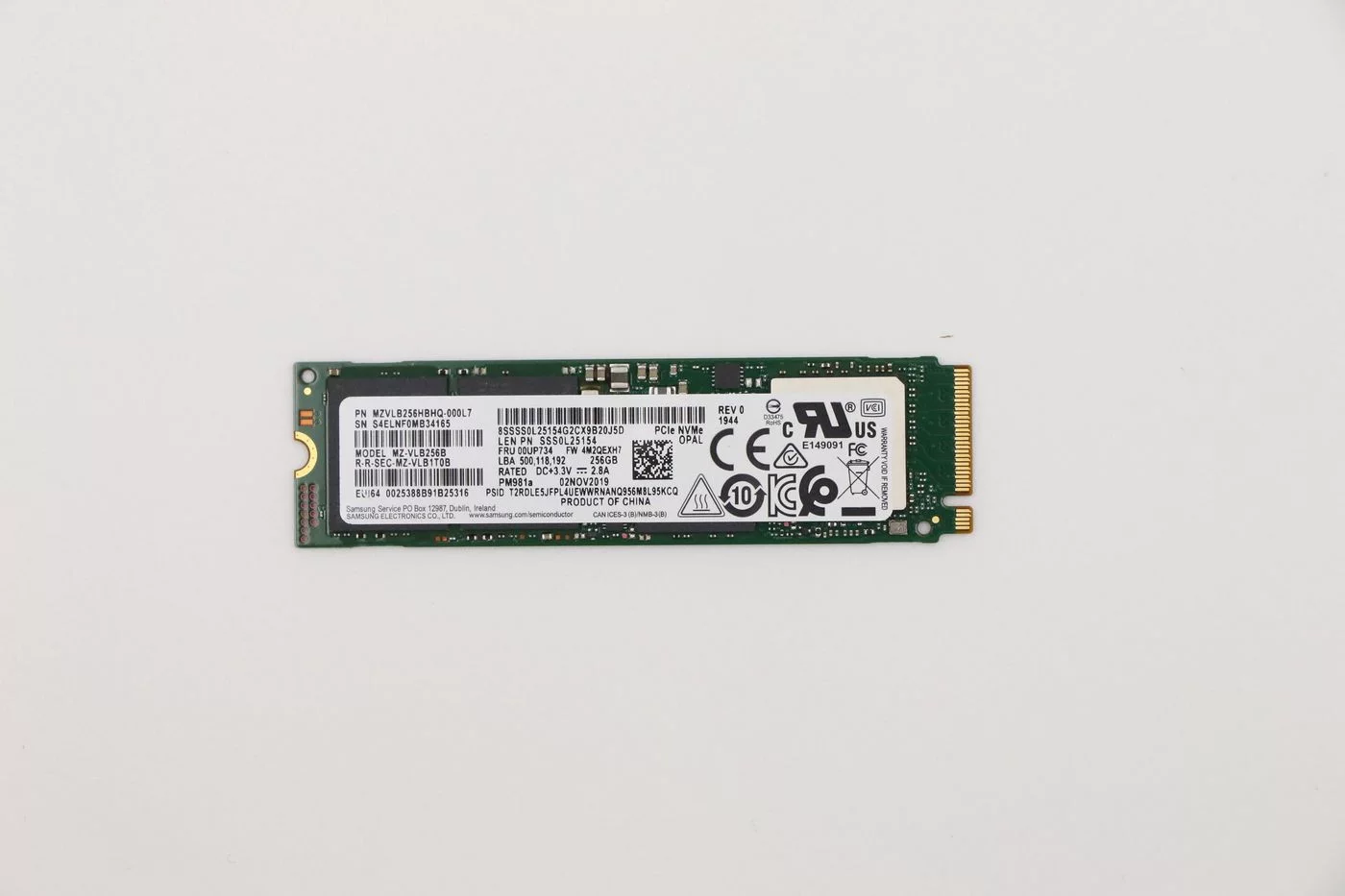 Lenovo M.2 2280 NVMe SSD – 256 GB met OPAL 2.0 – 5SD1U51546
