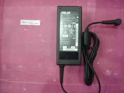 Asus 65W notebookadapter – 19 V DC, 5,5 x 2,5 mm – 04G2660031T0