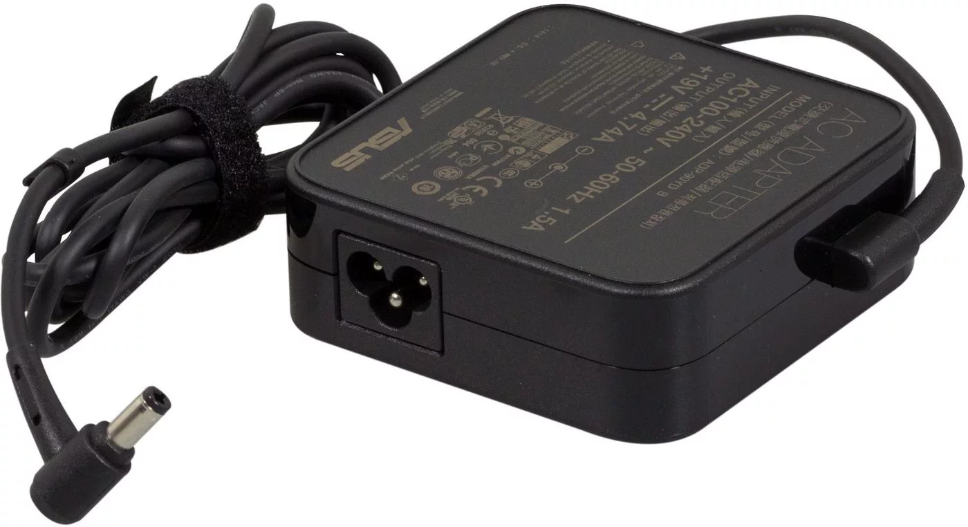 Asus 90W AC-adapter – 19 V, 3-pins – 04G266010620