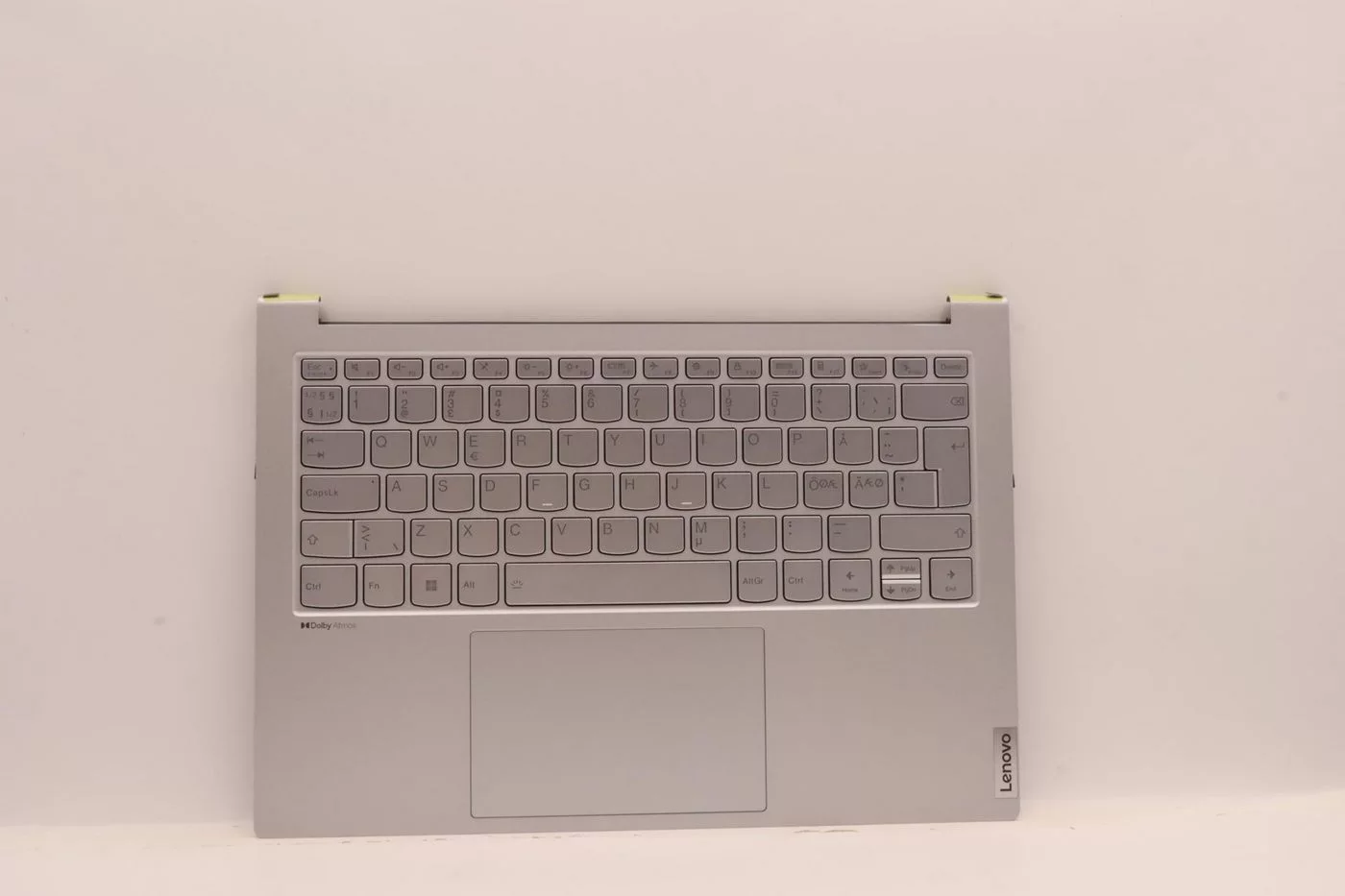 Lenovo L82SV bovenbehuizing met Nordic toetsenbord – 5CB1H70820