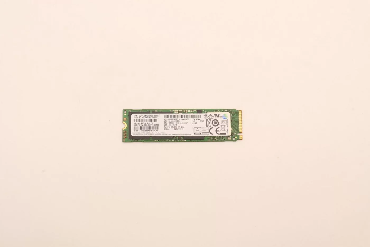 Lenovo PM981 interne SSD – 512 GB PCIe 3.0 x4 – 01FR511