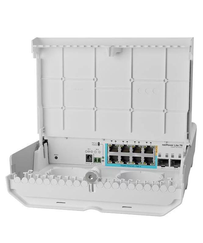 MikroTik netPower Lite 7R netwerkswitch – 7× reverse PoE en 2× 10G SFP+ – CSS610-1GI-7R-2S+OUT