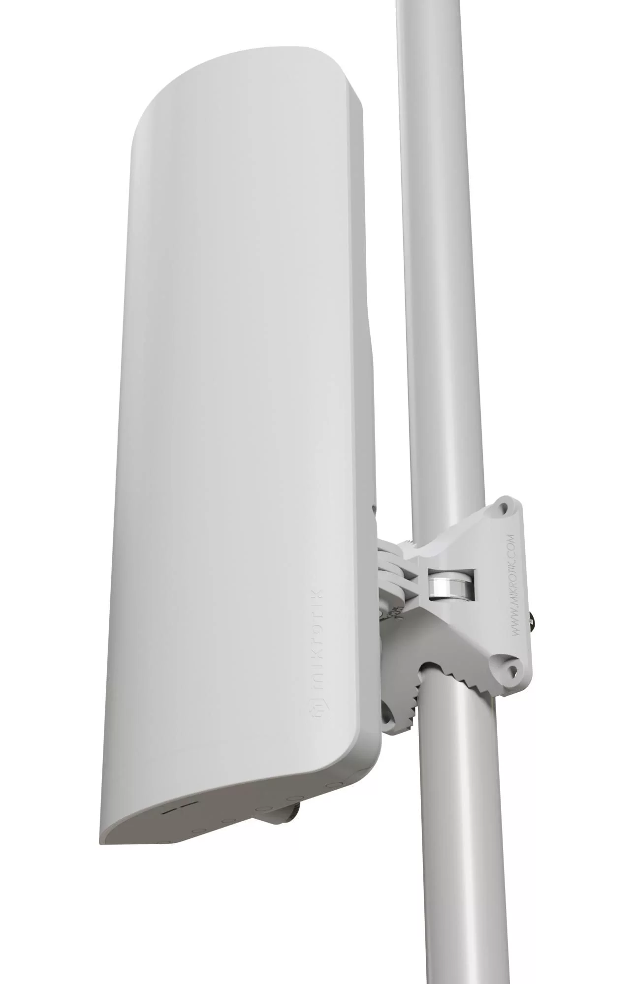 MikroTik mANTBox ax 15s Wi-Fi 6 sector access point – L22UGS-5HAXD2HAXD-15S